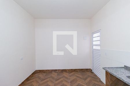 Studio de kitnet/studio para alugar com 1 quarto, 17m² em Vila Caldas, Carapicuíba