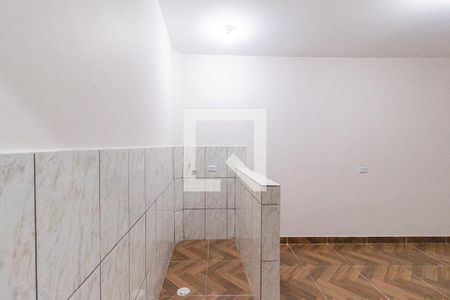 Studio de casa de condomínio para alugar com 1 quarto, 16m² em Vila Caldas, Carapicuíba