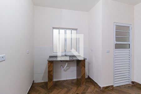 Studio de kitnet/studio para alugar com 1 quarto, 17m² em Vila Caldas, Carapicuíba