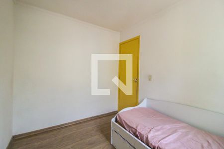 Quarto 1 de apartamento para alugar com 2 quartos, 43m² em Vila Raquel, São Paulo