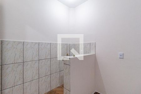 Studio de kitnet/studio para alugar com 1 quarto, 17m² em Vila Caldas, Carapicuíba