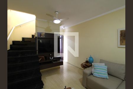 Sala de casa à venda com 3 quartos, 178m² em Vila Gustavo, São Paulo