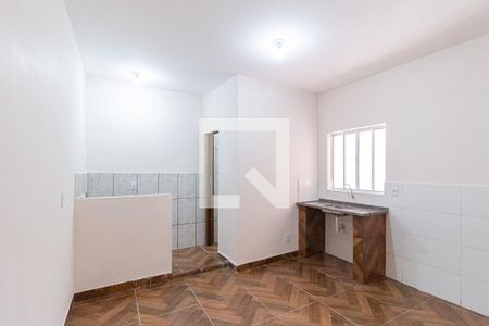 Studio de kitnet/studio para alugar com 1 quarto, 17m² em Vila Caldas, Carapicuíba