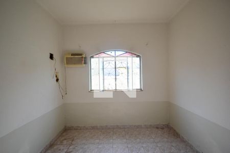 Quarto 1 de casa para alugar com 2 quartos, 120m² em Centro, Nova Iguaçu