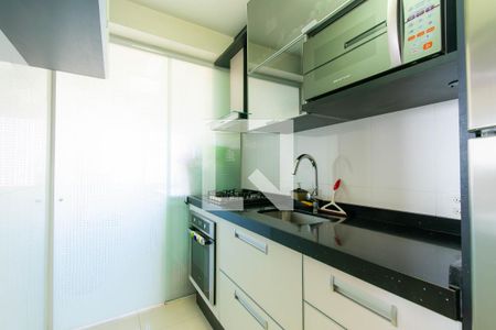 Apartamento à venda com 70m², 2 quartos e 2 vagas Apartamento à venda com 70m², 2 quartos e 2 vagasCozinha