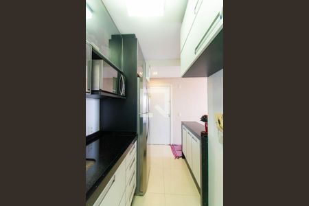 Apartamento à venda com 70m², 2 quartos e 2 vagas Apartamento à venda com 70m², 2 quartos e 2 vagasCozinha