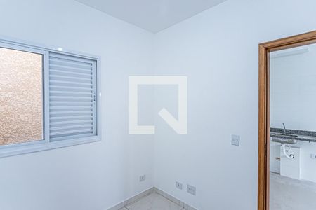 Quarto 1 de apartamento para alugar com 2 quartos, 40m² em Jardim Mangalot, São Paulo