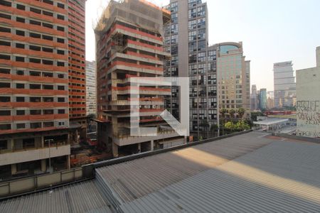 Vista da Sala de apartamento à venda com 1 quarto, 60m² em Vila Nova Conceição, São Paulo