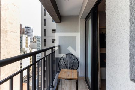 Varanda de kitnet/studio para alugar com 1 quarto, 27m² em Vila Buarque, São Paulo