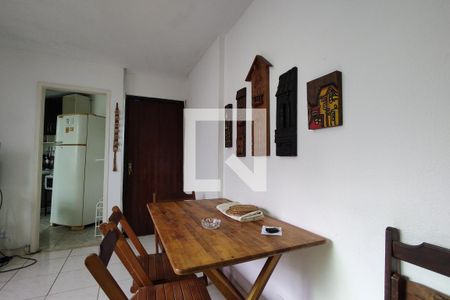 Sala de apartamento à venda com 3 quartos, 76m² em Jacarepaguá, Rio de Janeiro