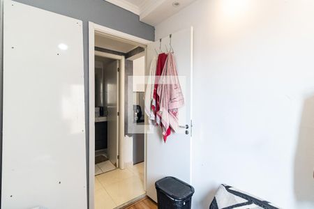 Quarto 1 de apartamento à venda com 2 quartos, 38m² em Parque Fongaro, São Paulo