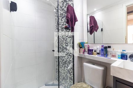 Banheiro de apartamento à venda com 2 quartos, 38m² em Parque Fongaro, São Paulo