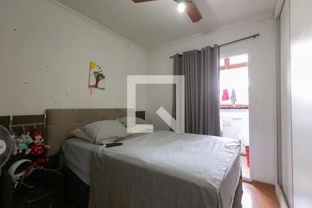 Quarto 1  de casa de condomínio para alugar com 3 quartos, 109m² em Vila Carmosina, São Paulo