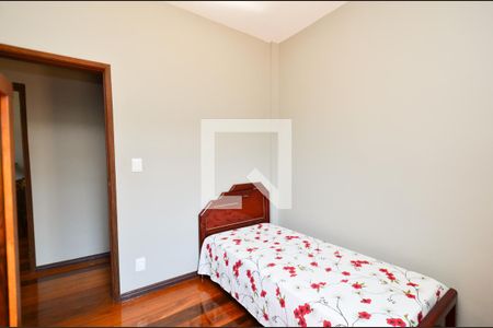 Quarto1 de apartamento à venda com 2 quartos, 60m² em Sagrada Família, Belo Horizonte