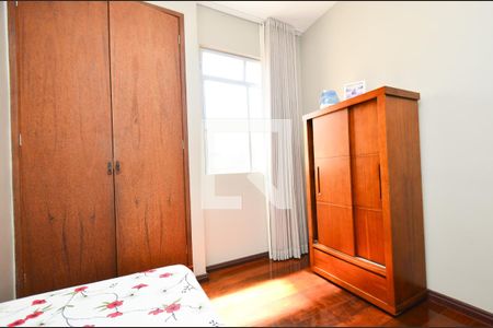 Quarto1 de apartamento à venda com 2 quartos, 60m² em Sagrada Família, Belo Horizonte