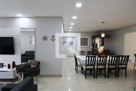 Sala de apartamento para alugar com 4 quartos, 156m² em Pitangueiras, Guarujá