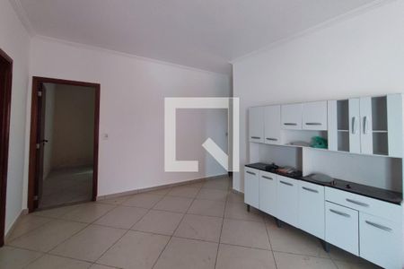 Sala de casa para alugar com 3 quartos, 122m² em Vila Lemos, Campinas