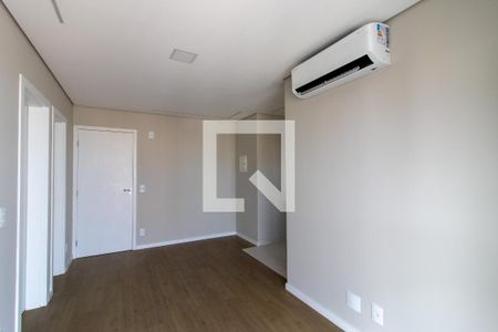 Sala de apartamento para alugar com 1 quarto, 41m² em Centro, Campinas