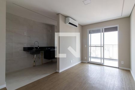 Sala de apartamento para alugar com 1 quarto, 41m² em Centro, Campinas