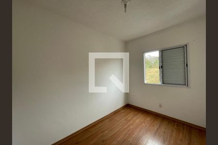 Quarto 1 de apartamento para alugar com 2 quartos, 45m² em Jardim Central, Cotia