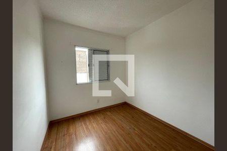 Quarto 2 de apartamento para alugar com 2 quartos, 45m² em Jardim Central, Cotia