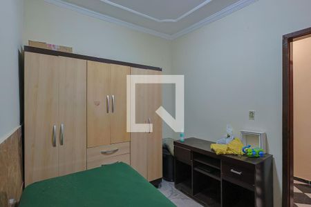 Quarto 1 de casa à venda com 3 quartos, 200m² em Sapucaia, Contagem