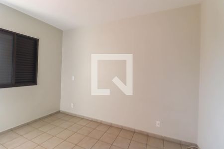 Apartamento à venda com 119m², 3 quartos e 2 vagas Apartamento à venda com 119m², 3 quartos e 2 vagasQuarto 2
