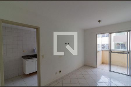 Sala de apartamento à venda com 2 quartos, 45m² em Vila Inglesa, São Paulo