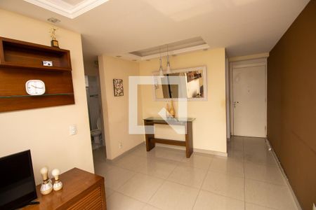 Sala de apartamento para alugar com 2 quartos, 69m² em Barra da Tijuca, Rio de Janeiro