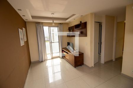 Sala de apartamento para alugar com 2 quartos, 69m² em Barra da Tijuca, Rio de Janeiro