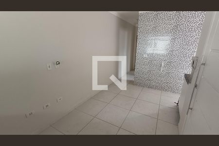 Sala de casa de condomínio para alugar com 2 quartos, 50m² em Vila Leopoldina, Sorocaba