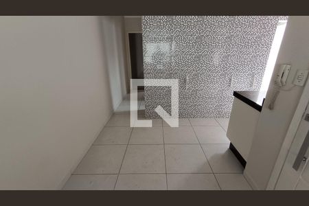 Sala de casa de condomínio para alugar com 2 quartos, 50m² em Vila Leopoldina, Sorocaba