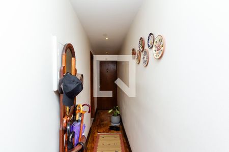 Corredor de apartamento à venda com 2 quartos, 84m² em Indianópolis, São Paulo