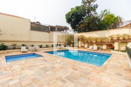 Apartamento à venda com 72m², 3 quartos e 1 vaga Apartamento à venda com 72m², 3 quartos e 1 vagaÁrea comum - Piscina