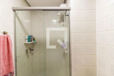 Apartamento à venda com 72m², 3 quartos e 1 vaga Apartamento à venda com 72m², 3 quartos e 1 vagaBanheiro Social