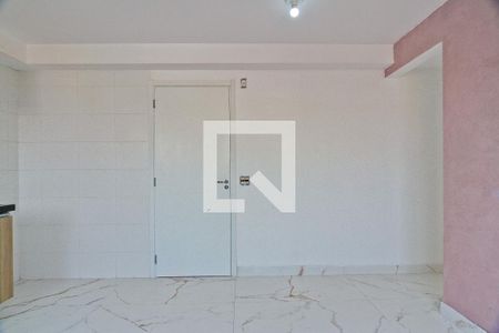 Sala de apartamento para alugar com 2 quartos, 41m² em Vila Zat, São Paulo