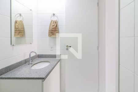 Banheiro, de kitnet/studio para alugar com 1 quarto, 27m² em Butantã, São Paulo