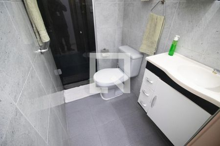 Banheiro de apartamento à venda com 2 quartos, 47m² em Ilha do Governador, Rio de Janeiro