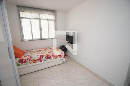 Quarto 2 de apartamento para alugar com 2 quartos, 47m² em Ilha do Governador, Rio de Janeiro