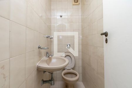 Lavabo de casa para alugar com 3 quartos, 180m² em Vila Cordeiro, São Paulo