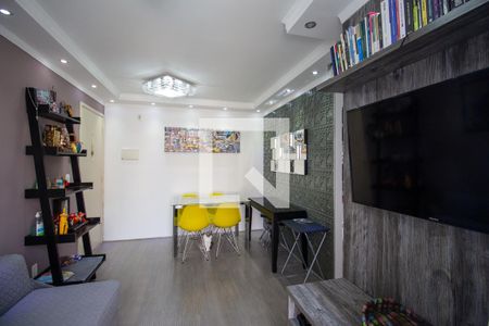 Sala  de apartamento para alugar com 2 quartos, 47m² em Cidade Líder, São Paulo