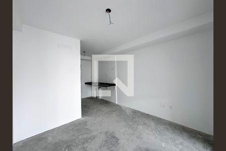 Quarto de kitnet/studio à venda com 0 quarto, 32m² em Jardim das Acácias, São Paulo