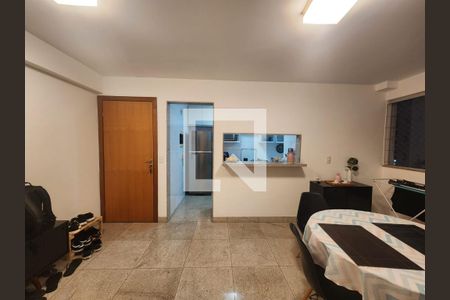 Apartamento à venda com 69m², 2 quartos e 2 vagasSala