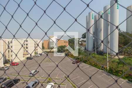 Vista do Quarto 1 de apartamento para alugar com 2 quartos, 43m² em Cosmos, Rio de Janeiro