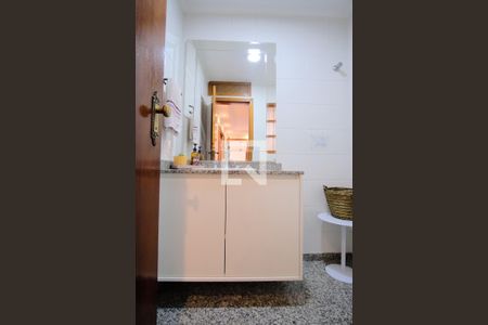 Lavabo de casa à venda com 3 quartos, 260m² em Chácara Santo Antônio (zona Leste), São Paulo