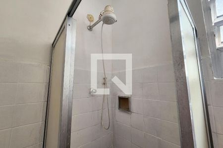 Banheiro de apartamento à venda com 1 quarto, 22m² em Laranjeiras, Rio de Janeiro