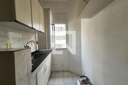 Cozinha de apartamento à venda com 1 quarto, 22m² em Laranjeiras, Rio de Janeiro