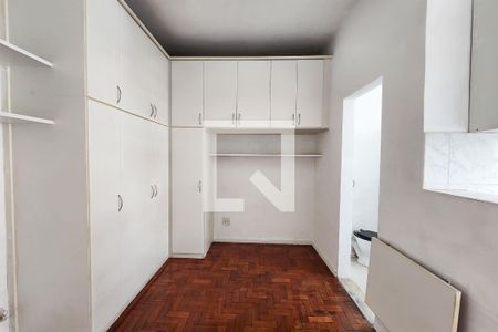 Quarto de apartamento à venda com 1 quarto, 22m² em Laranjeiras, Rio de Janeiro