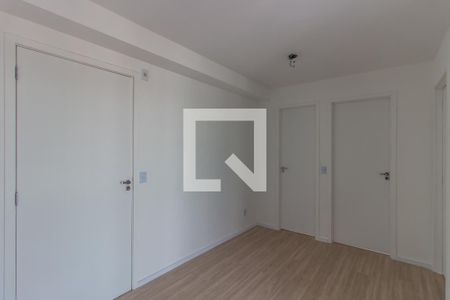 Sala/Cozinha de apartamento para alugar com 2 quartos, 31m² em Vila Curuçá, São Paulo