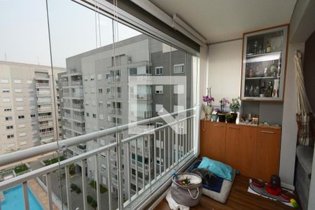 Varanda gourmet de apartamento à venda com 2 quartos, 61m² em Vila Isa, São Paulo